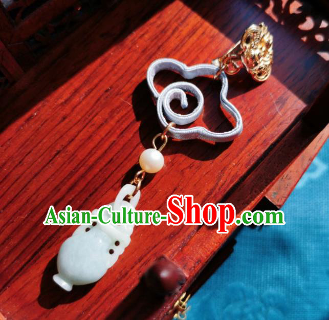 Chinese Classical Grey Silk Cloud Brooch Traditional Hanfu Cheongsam Accessories Handmade Jade Vase Breastpin Pendant for Women