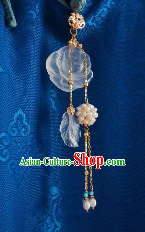 Chinese Classical Carving Rose Brooch Traditional Hanfu Cheongsam Accessories Handmade Pearls Tassel Breastpin Pendant for Women