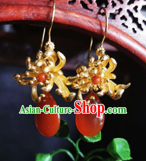 Chinese Handmade Qing Dynasty Golden Chrysanthemum Earrings Traditional Hanfu Ear Jewelry Accessories Classical Court Agate Eardrop for Women
