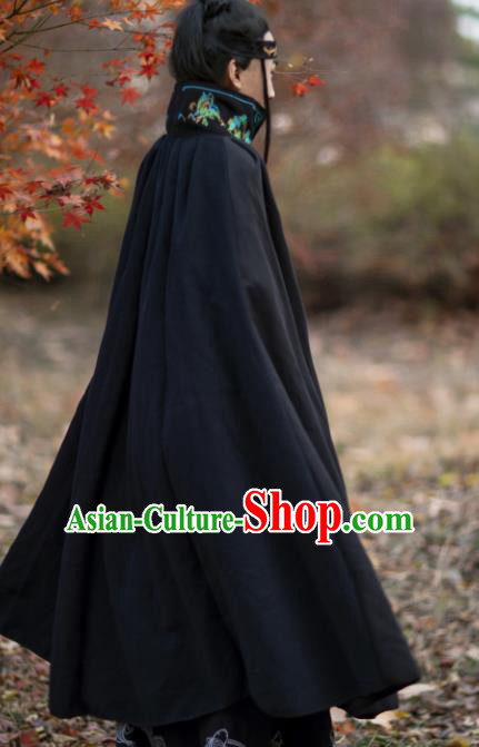 Traditional Chinese Hanfu Black Woolen Cloak Ancient Costume Winter Embroidered Stand Collar Cape for Women