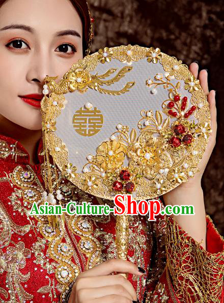 Top Grade Chinese Classical Wedding Golden Round Fan Accessories Handmade Ancient Bride Phoenix Tassel Palace Fans for Women
