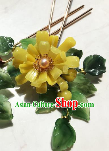 Handmade Chinese Court Flowers Hairpins Traditional Classical Hair Accessories Ancient Qing Dynasty Yellow Chrysanthemum Hair Clip for Women