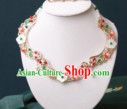 Chinese Handmade Shell Flowers Necklet Decoration Traditional Ming Dynasty Precious Stones Necklace Accessories for Women