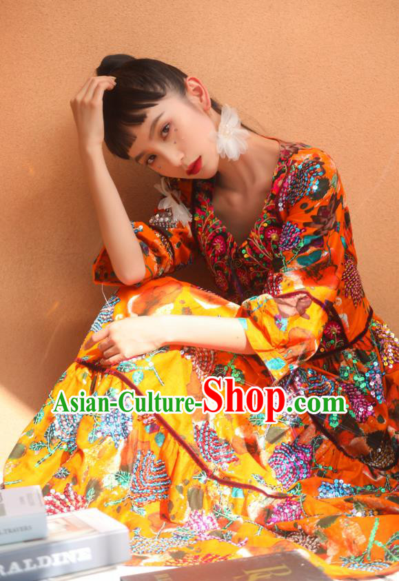 Thailand Traditional Embroidery Sequins Roses Orange Dress Asian Thai National Beach Dress Photography Costumes for Women