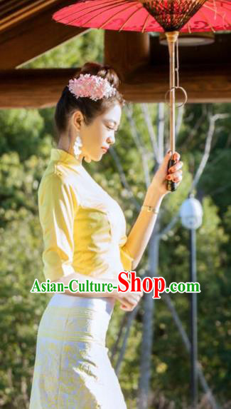 Chinese Dai Nationality Fashion Costumes Traditional Dai Ethnic Dance Stage Performance Yellow Blouse and Straight Skirt Outfits
