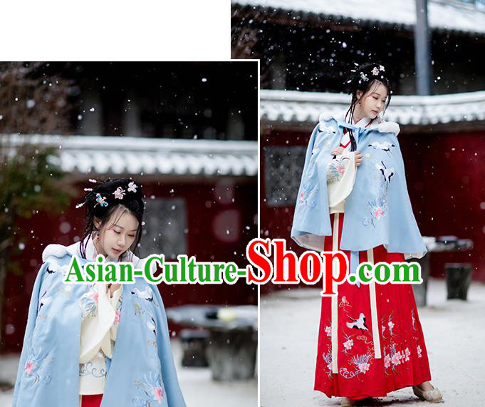 Chinese Ming Dynasty Young Lady Costumes Traditional Hanfu Garment Ancient Embroidered Crane Blue Short Cloak for Women