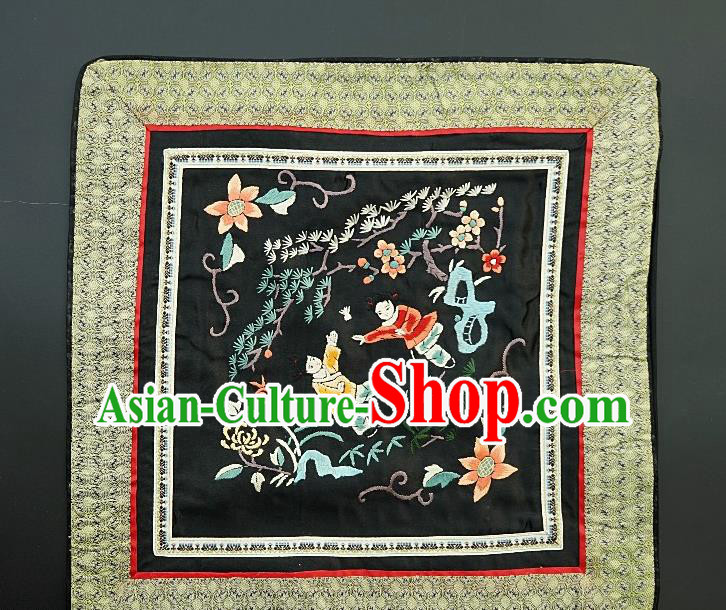 Chinese National Embroidered Black Silk Paintings Traditional Handmade Embroidery He He God Craft Decorative Wall Picture