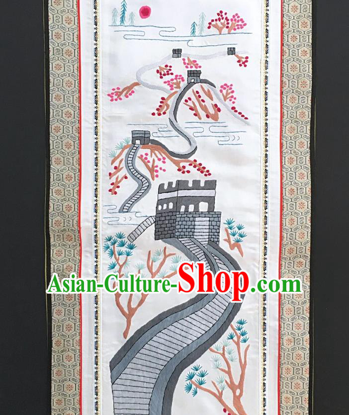 Chinese National Embroidered Paintings Traditional Handmade Embroidery Great Wall Craft Decorative White Silk Picture