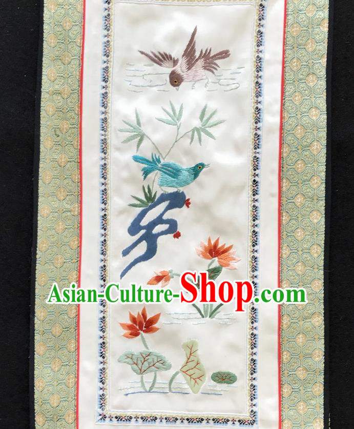 Chinese National Embroidered Bamboo Lotus Paintings Traditional Handmade Embroidery Decorative White Silk Picture Craft