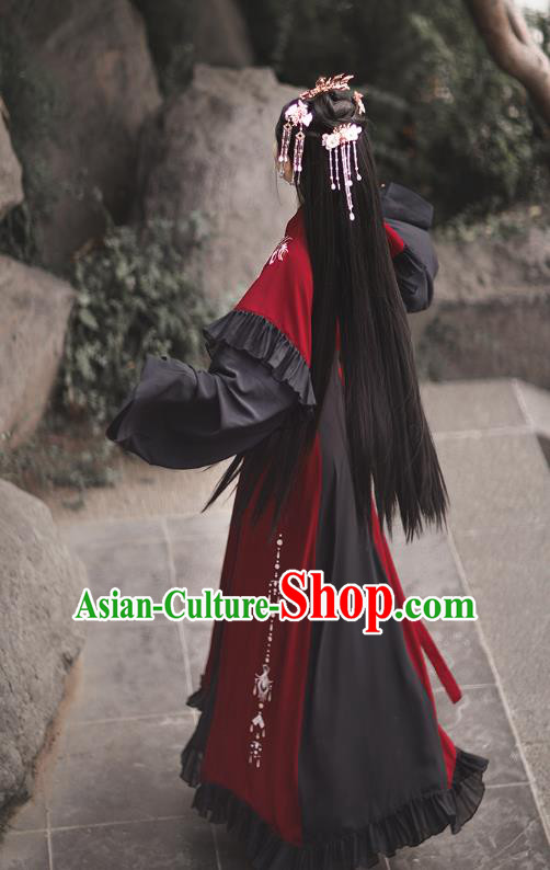 Chinese Jin Dynasty Royal Princess Embroidered Costumes Traditional Ancient Swordswoman Garment Hanfu Dress Red Blouse and Skirt Full Set