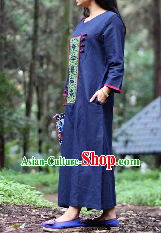 Traditional Chinese Embroidered Navy Dress National Costume Tang Suit Gown Garment Cheongsam for Women