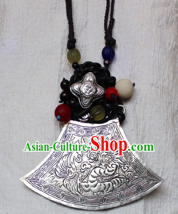 Chinese Handmade Miao Nationality Necklace Traditional Minority Ethnic Silver Carving Phoenix Necklet Accessories for Women