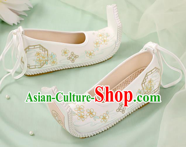 Chinese Ancient Embroidery Plum Blossom White Shoes Court Lady Shoes Embroidered Shoes Princess Satin Shoes Handmade Shoes