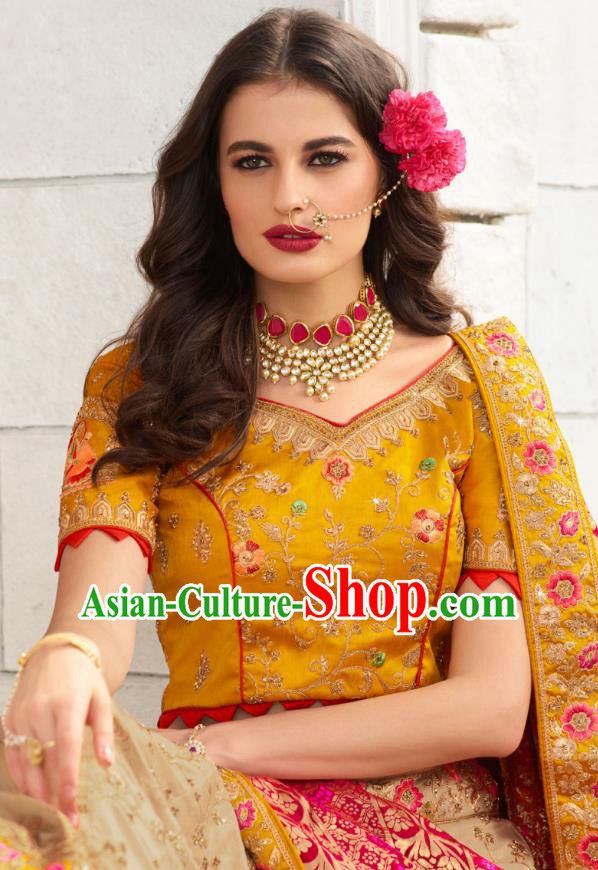 Asian India National Embroidered Lehenga Costumes Asia Indian Bride Traditional Yellow Satin Blouse and Gray Skirt Sari for Women
