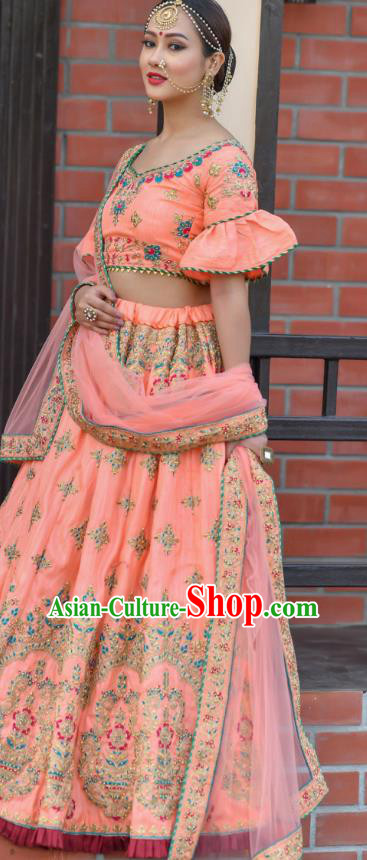 Asian India Wedding Lehenga Costumes Asia Indian Traditional Festival Bride Embroidered Peach Pink Silk Blouse and Skirt and Sari Complete Set
