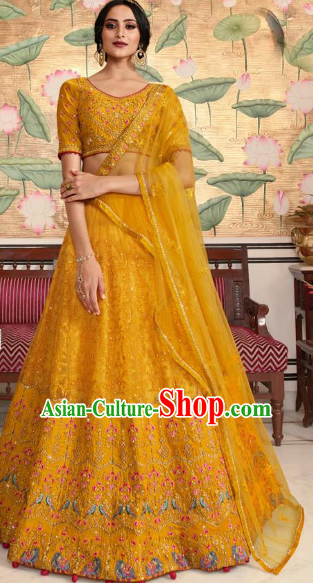 Asian India Wedding Yellow Silk Lehenga Costumes Asia Indian Traditional Festival Bride Embroidered Blouse and Skirt and Sari Complete Set