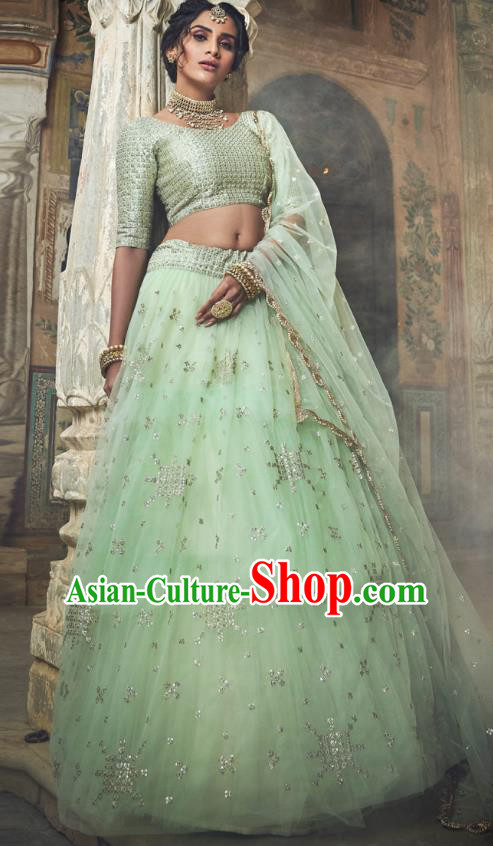 Top Asian India Wedding Lehenga Costumes Asia Indian Traditional Bride Embroidered Light Green Blouse and Skirt and Sari Full Set
