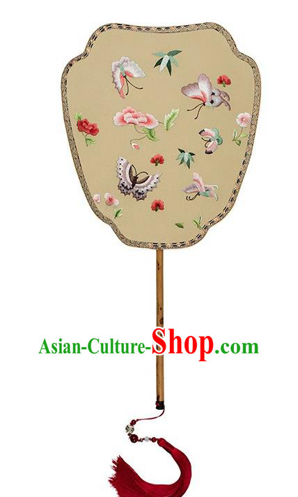 China Handmade Bride Hanfu Fan Embroidered Butterfly Palace Fan Traditional Wedding Beige Silk Fan