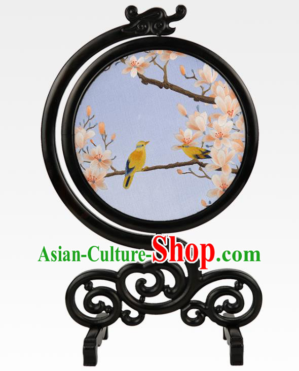 China Suzhou Embroidery Craft Handmade Sandalwood Table Ornament Embroidered Mangnolia Silk Desk Screen
