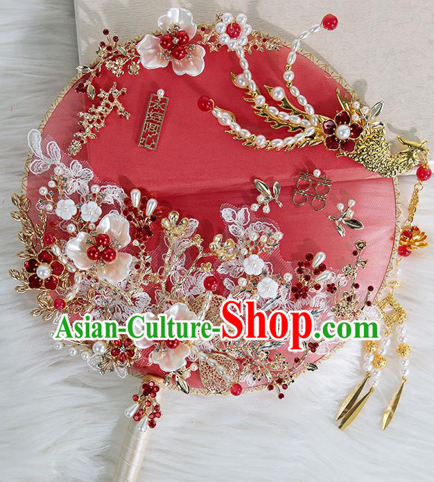 China Traditional Red Silk Fan Classical Wedding Golden Phoenix Circular Fan Handmade Shell Plum Blossom Palace Fan
