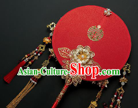 China Classical Wedding Golden Tassel Circular Fan Handmade Palace Fan Traditional Red Fan