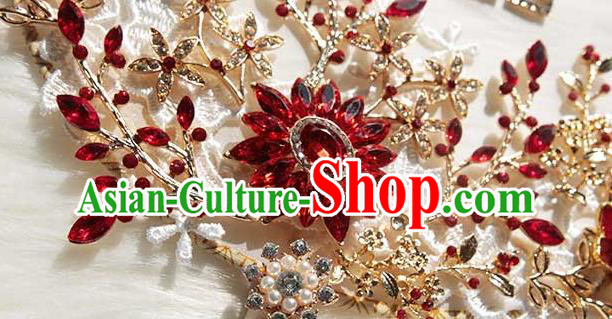 China Traditional Red Crystal Fan Classical Wedding Lace Flowers Circular Fan Handmade Palace Fan