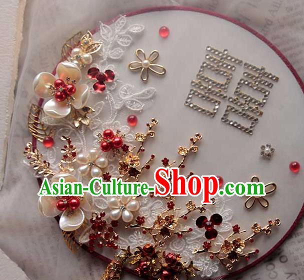 China Traditional Pearls Plum Circular Fan Handmade Wedding Palace Fan Bride Classical Dance Fan