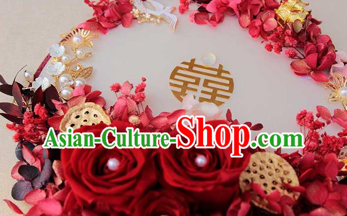 China Classical Wedding Circular Fan Traditional Red Rose Fan Handmade Palace Fan
