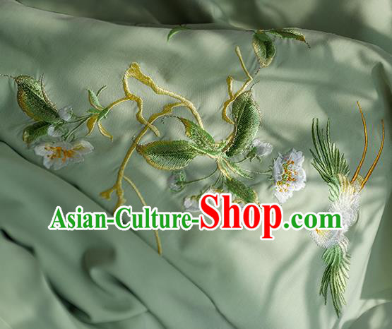 China Ancient Swordsman Embroidered Green Round Collar Robe Traditional Ming Dynasty Historical Hanfu Clothing for Men