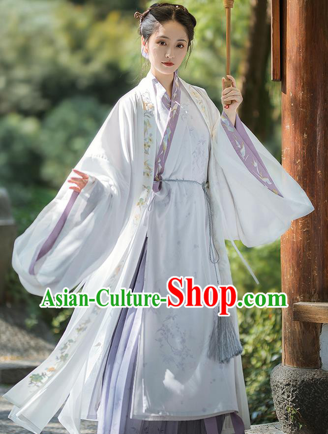 China Traditional Song Dynasty Noble Beauty Historical Clothing Ancient Court Countess Embroidered Hanfu Dress