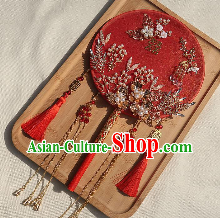 China Handmade Bride Palace Fan Traditional Wedding Circular Fan Classical Dance Red Silk Fan