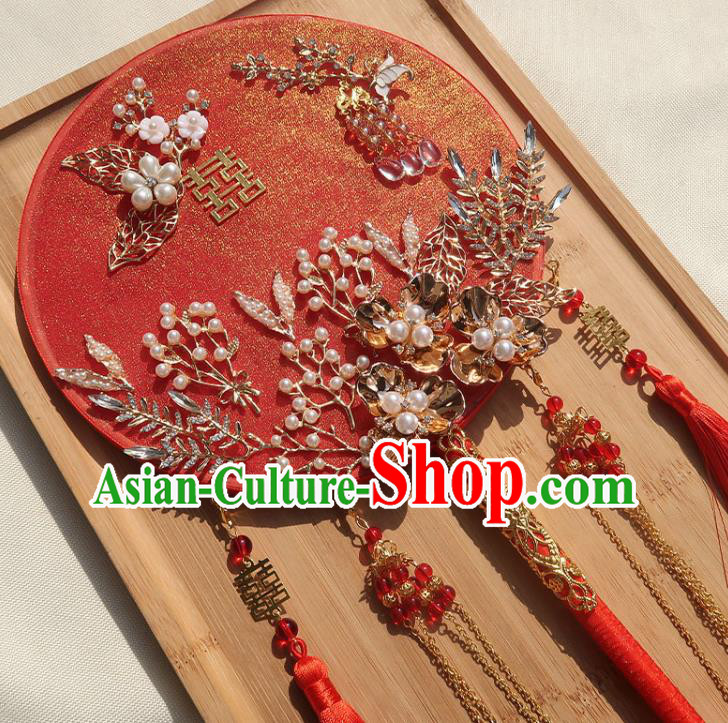 China Handmade Bride Palace Fan Traditional Wedding Circular Fan Classical Dance Red Silk Fan