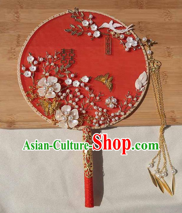 China Traditional Wedding Plum Butterfly Circular Fan Handmade Bride Palace Fan Classical Dance Shell Flowers Fan