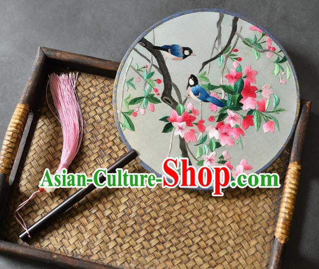 China Traditional Suzhou Embroidered Palace Fan Handmade Ebony Fan Classical Dance Silk Circular Fan
