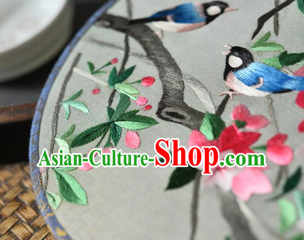 China Traditional Suzhou Embroidered Palace Fan Handmade Ebony Fan Classical Dance Silk Circular Fan