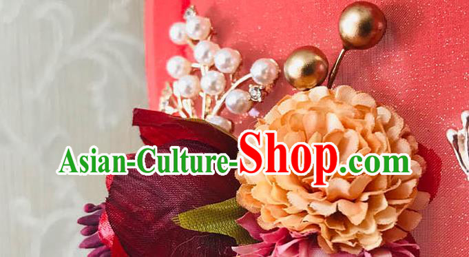 China Traditional Red Silk Hanfu Fan Bride Palace Fan Handmade Wedding Rose Circular Fan