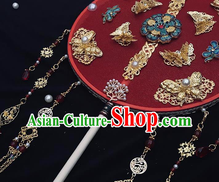 China Handmade Blueing Peony Palace Fan Wedding Circular Fan Traditional Red Silk Fan