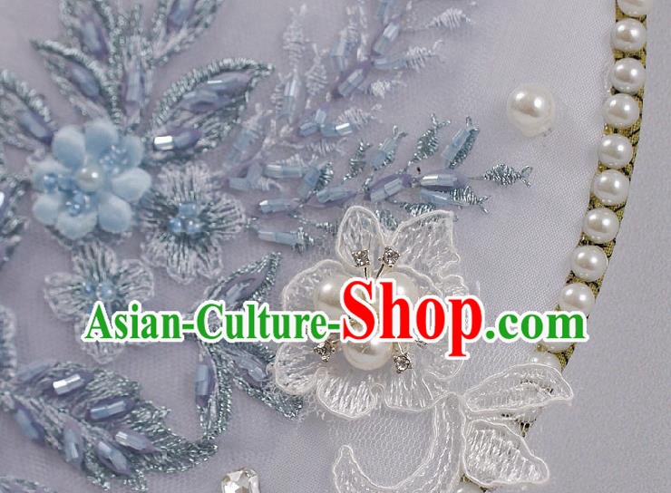 China Handmade Blue Lace Flowers Palace Fan Wedding Silk Fan Traditional Bride Circular Fan