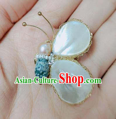 Handmade China Cheongsam Shell Butterfly Breastpin Classical Jewelry Pearl Brooch Accessories