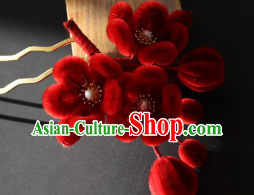 China Handmade Red Velvet Plum Blossom Hair Stick Traditional Ancient Qing Dynasty Princess Hairpin