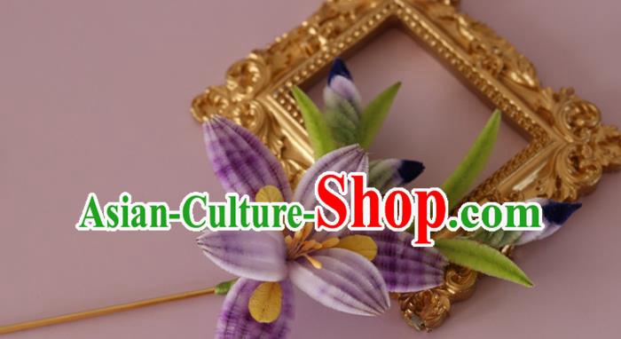 China Traditional Ancient Qing Dynasty Hairpin Handmade Lilac Velvet Lily Flower Hair Stick