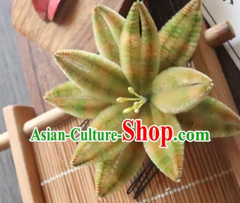 China Classical Hanfu Orchid Hair Stick Traditional Ancient Court Lady Yellow Velvet Hair Comb