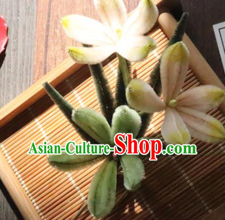 China Traditional Ancient Court Lady Hair Stick Classical Hanfu Green Velvet Orchids Hairpin