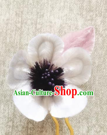 China Ancient Palace Velvet Plum Hairpin Traditional Hanfu Hair Accessories Handmade Hair Stick