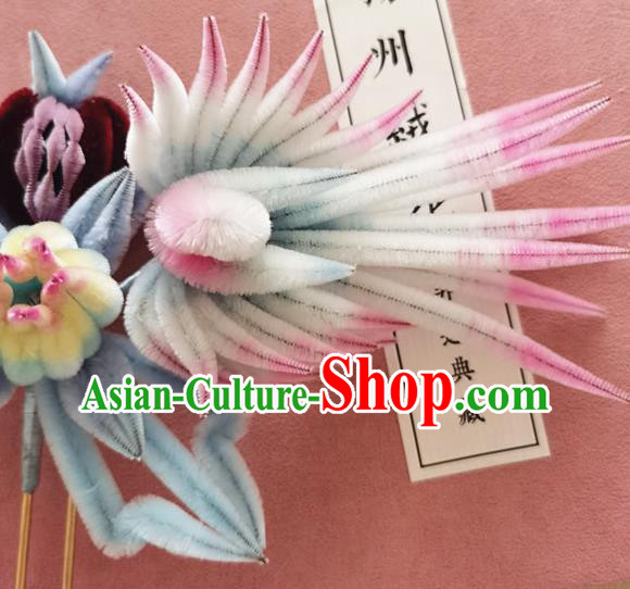 China Traditional Cheongsam Velvet Chrysanthemum Hairpin Handmade Hair Accessories Classical Phoenix Hair Stick