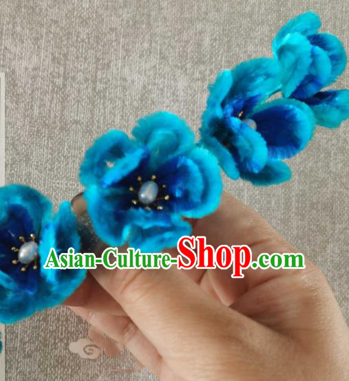 China Classical Pearls Hair Stick Handmade Hair Accessories Traditional Cheongsam Blue Velvet Plum Blossom Hairpin
