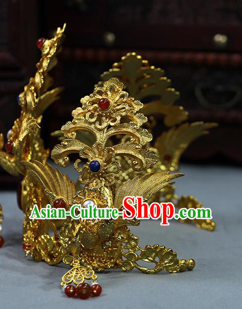 China Traditional Ming Dynasty Empress Gems Phoenix Crown Ancient Noble Woman Golden HairpinChina Traditional Ming Dynasty Empress Gems Phoenix Crown Ancient Noble Woman Golden Hairpin