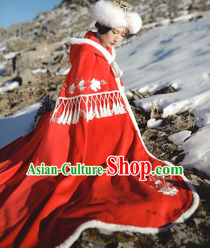 China Traditional Hanfu Red Wool Cloak Ancient Ming Dynasty Imperial Consort Historical Clothing