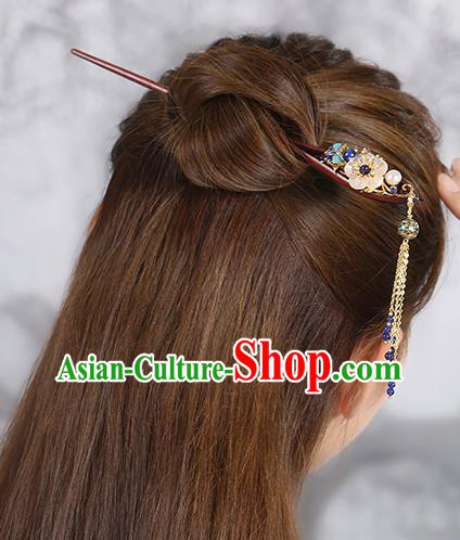 China Classical Rosewood Hair Stick Traditional Cheongsam Hair Accessories Handmade Shell Plum Hairpin