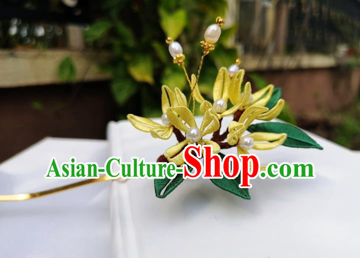 China Ming Dynasty Osmanthus Hair Stick Traditional Ancient Princess Yellow Silk Flowers Hairpin